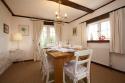 Self-catering holiday cottage - Scallop Shell Cottage, Niton, Nr Ventnor, Isle of Wight, England